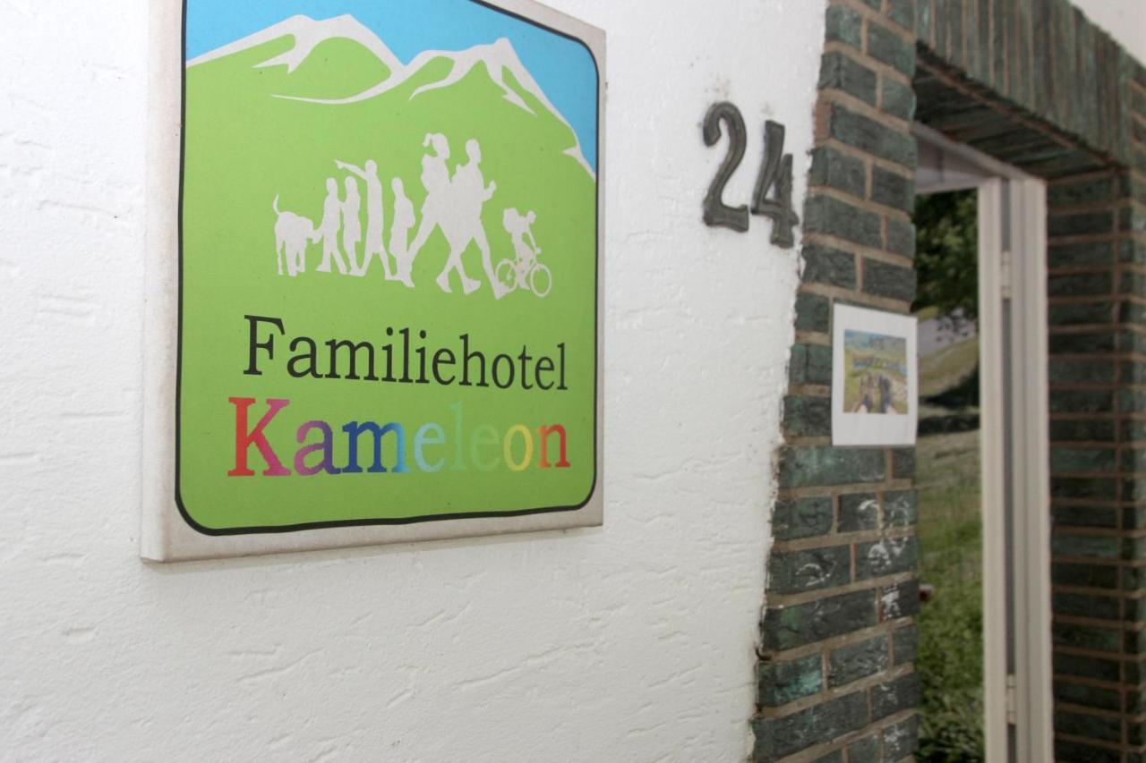 Familie Hotel Kameleon Elleringhausen ภายนอก รูปภาพ